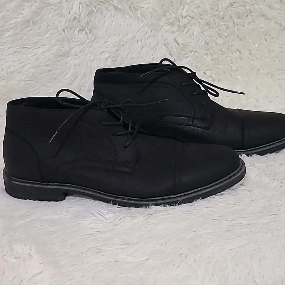 PERRY‎ ELLIS PORTFOLIO David Chukka Boots Black with Matt Finish - Size 11.5